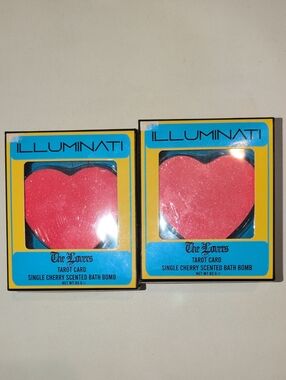 ILLUMINATI The Lovers Heart Bath Bomb - Pink Set Of 2